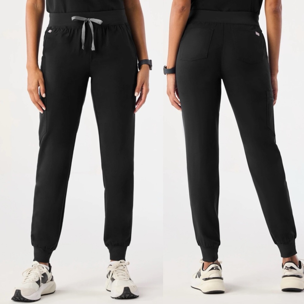 FIGS Zamora Jogger Scrub Pants Black Small Petite S/P Classic Fit 6-Pocket - Picture 2 of 12